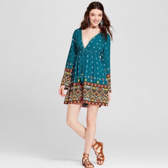 Xhilaration Dresses & Skirts - XHILERATION Medium Patterned Boho Dress